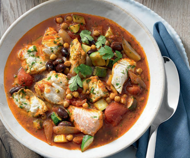 Rybny tadżin w marynacie chermoula